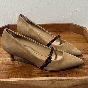 Vionic Minnie Tortoise Kitten Heel Low Pump Size 9.5 Suede Leather